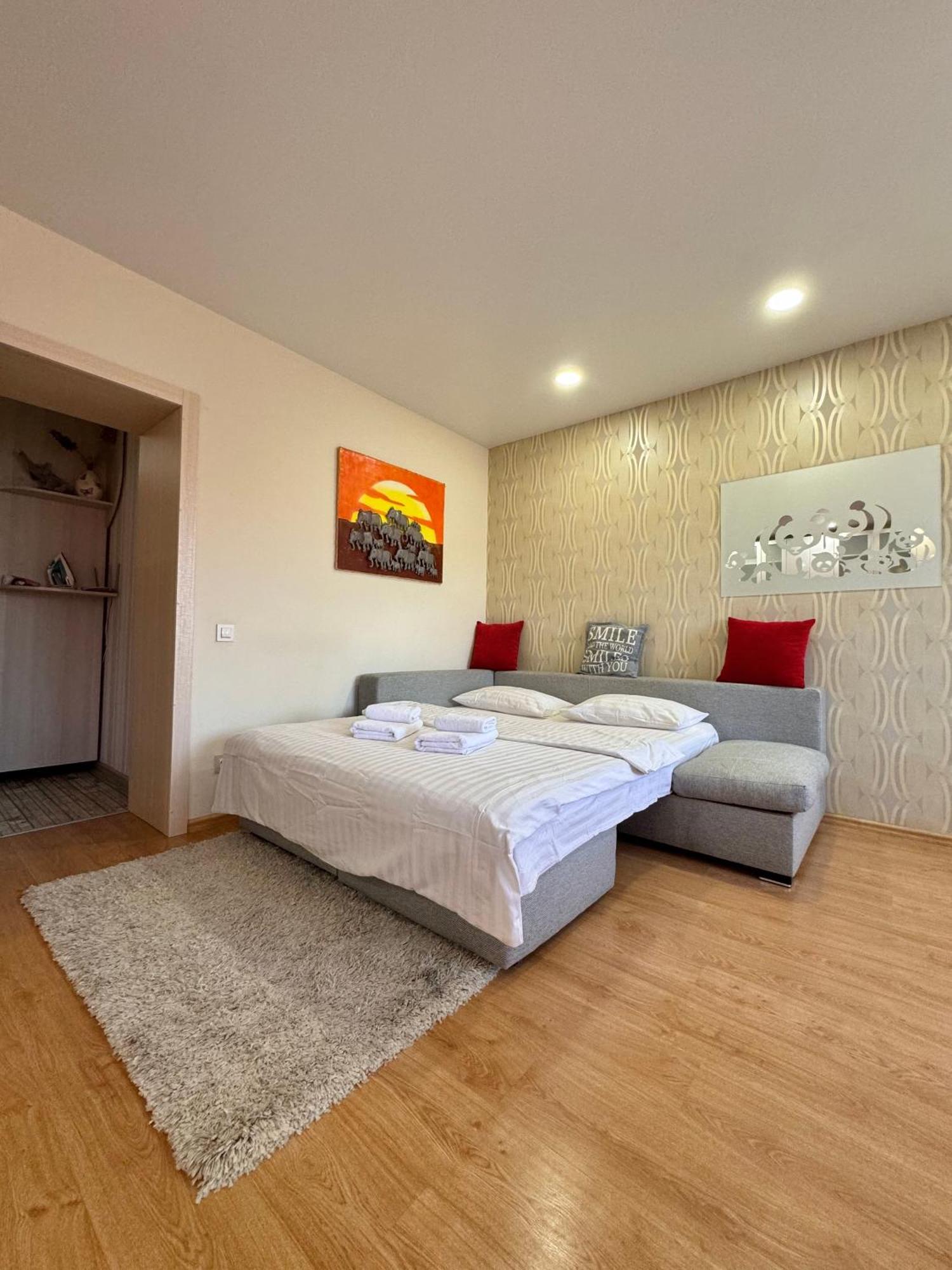 Apartpoltava Затишна 1-Кімнатна Студія,Новобудова В Самому Центрі Міста, Банківський Чек Zewnętrze zdjęcie